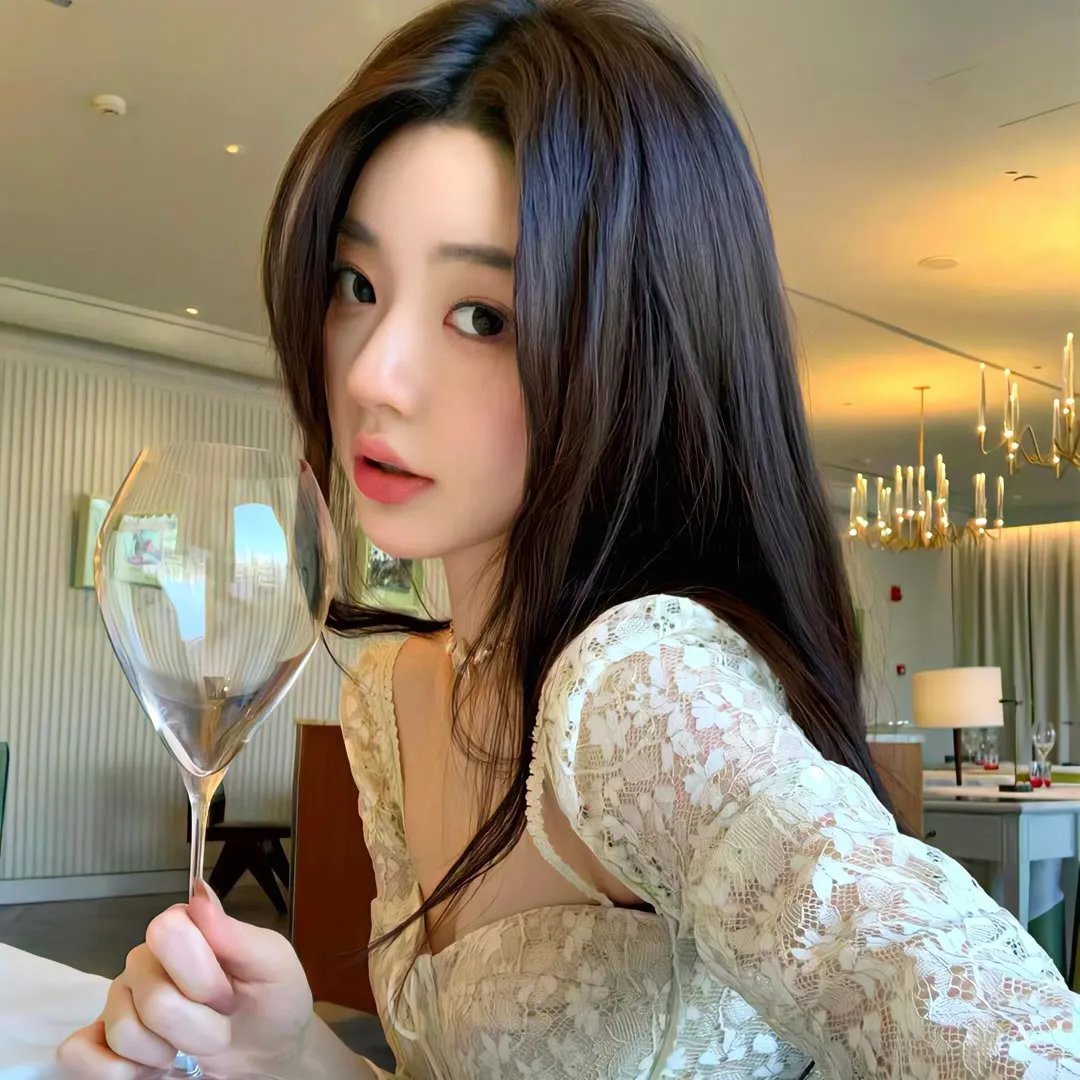 小鱼莉莉